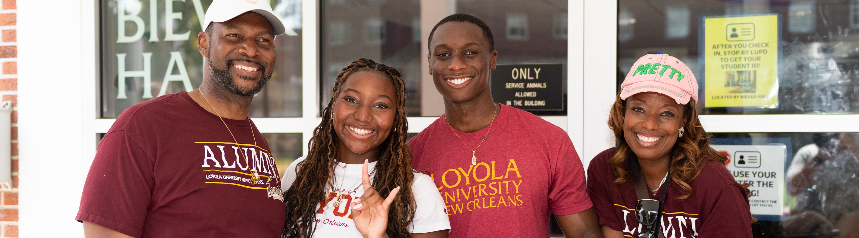 Loyola Family Moving into Res Hall