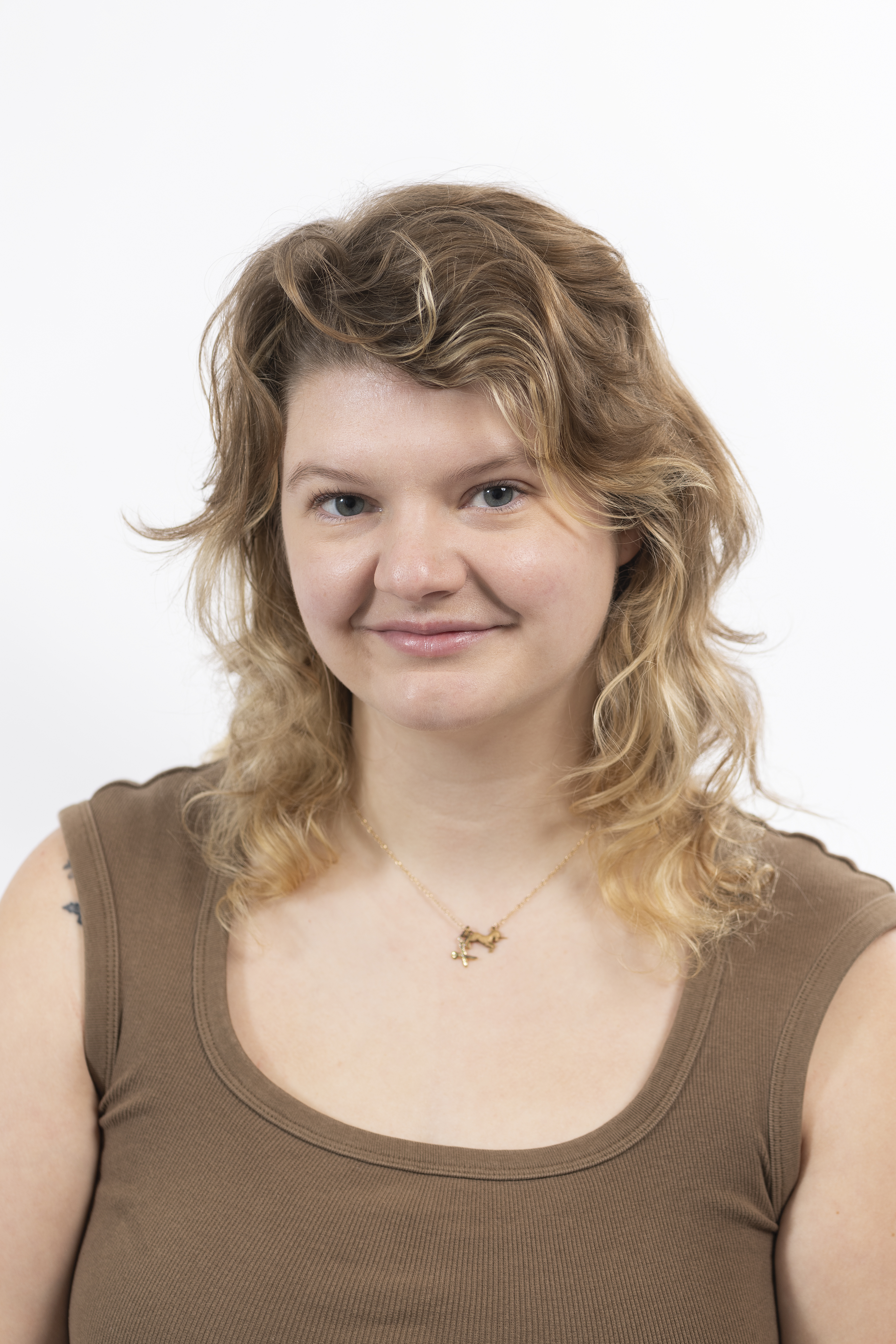 Sarah Beth Mernaugh picture